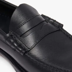 G.H. Bass & Co. Men's Larson Leather Moc Penny Loafers -Ugg Shop 14197048 2415020092643797